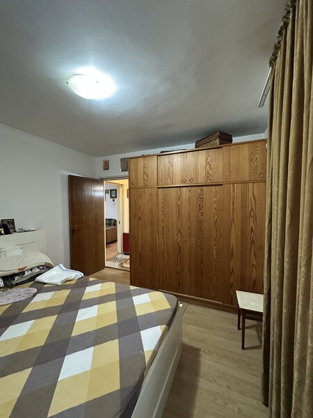 Drumul Taberei, str Valea Rosie, Bloc tip Z, bucatarie 9mp