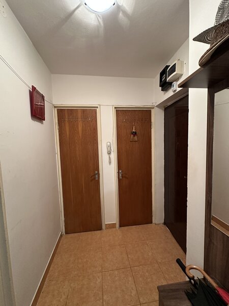 Drumul Taberei, str Valea Rosie, Bloc tip Z, bucatarie 9mp